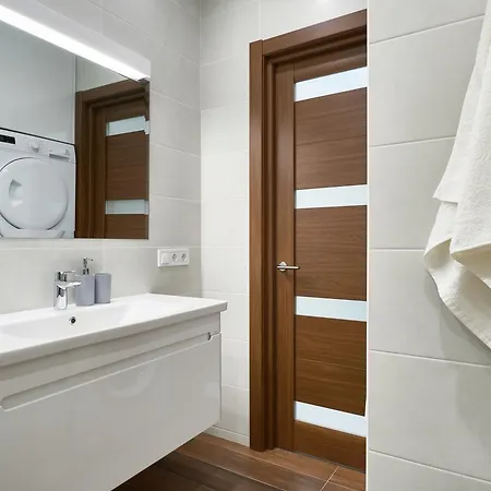Apartment Near Lukyanovka Square Kyiv Exterior photo