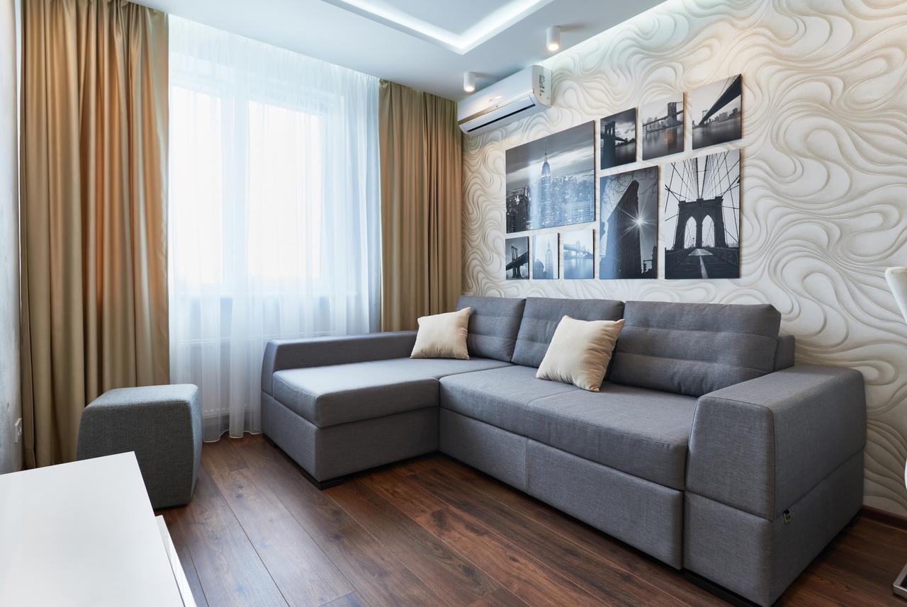 Апартаменты Near Lukyanovka Square *